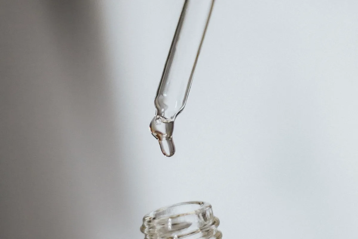 Brauenserum